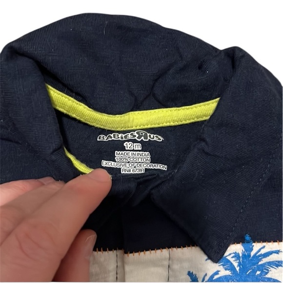 🔴Babies “R” Us, onesie, size 12 months - Picture 2 of 3